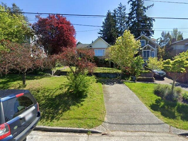 House image located at Seattle, WA 98119