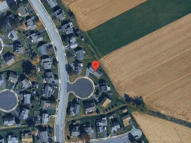 House image located at New Holland, PA 17557