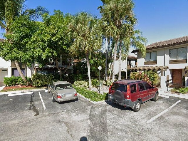 House image located at North Miami Beach, FL 33160