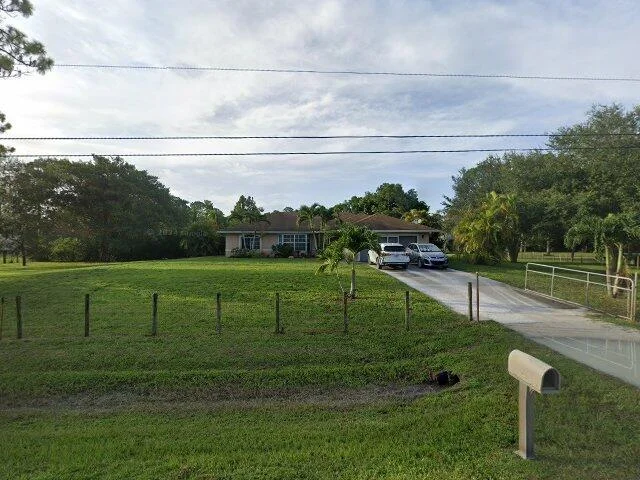House image located at Loxahatchee, FL 33470