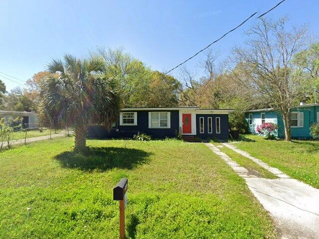House image located at Jacksonville, FL 32209