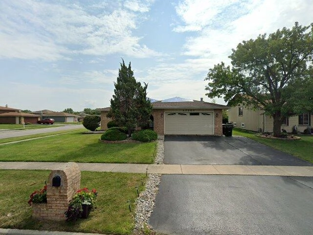 House image located at Country Club Hills, IL 60478