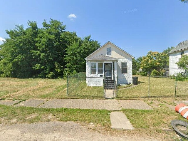 House image located at Detroit, MI 48211