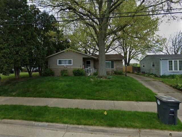 House image located at Akron, OH 44306