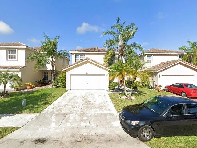 House image located at Hollywood, FL 33024