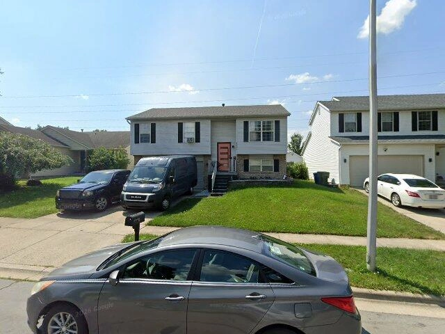 House image located at Columbus, OH 43228