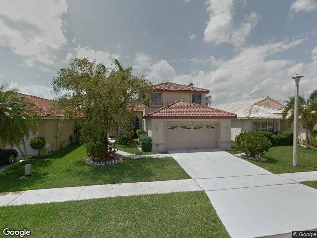 House image located at Hollywood, FL 33029