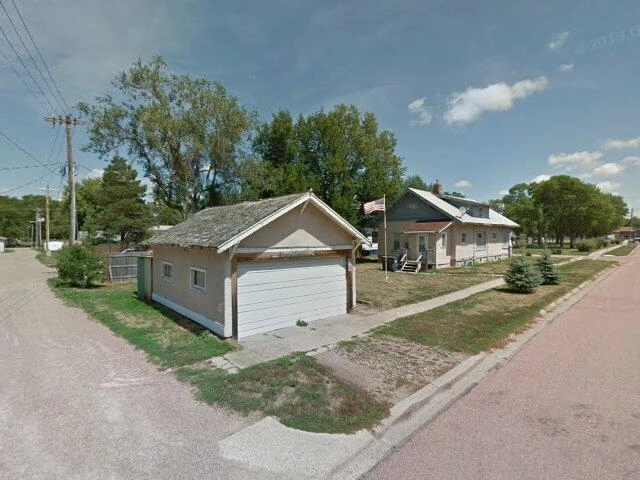 House image located at Hawarden, IA 51023