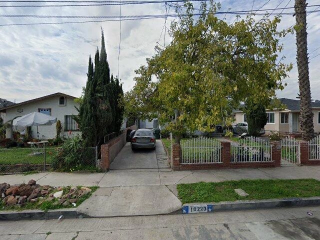 House image located at Inglewood, CA 90304