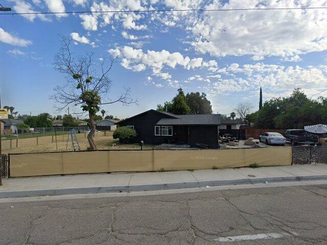 House image located at Bakersfield, CA 93304