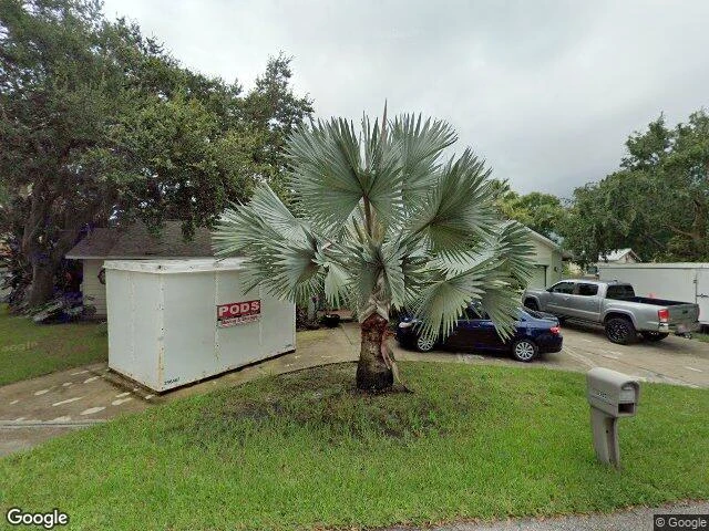 House image located at Tampa, FL 33611
