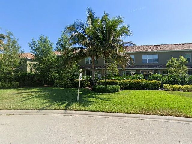 House image located at Fort Myers, FL 33913
