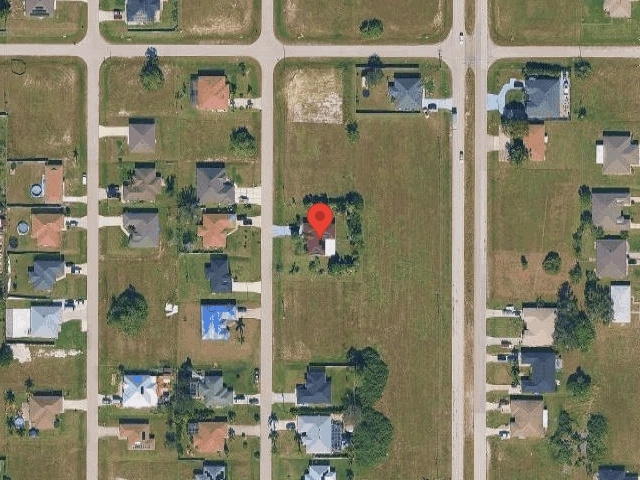 House image located at Cape Coral, FL 33909