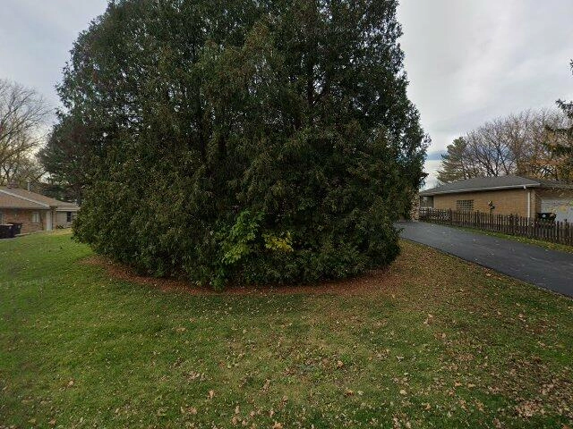 House image located at Ingleside, IL 60041