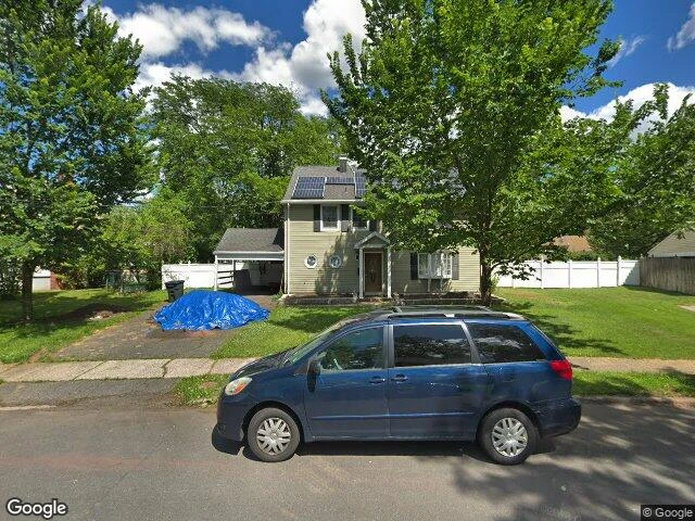 House image located at Somerset, NJ 08873