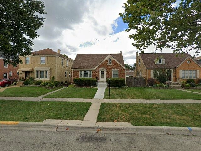 House image located at Elmwood Park, IL 60707