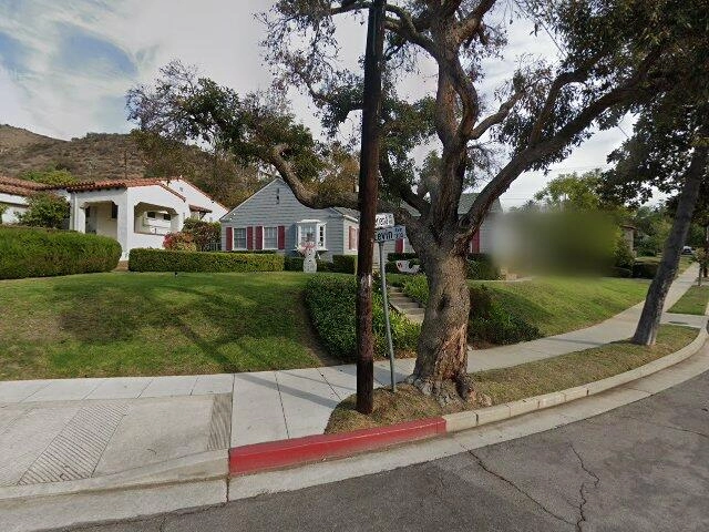 House image located at Glendale, CA 91202
