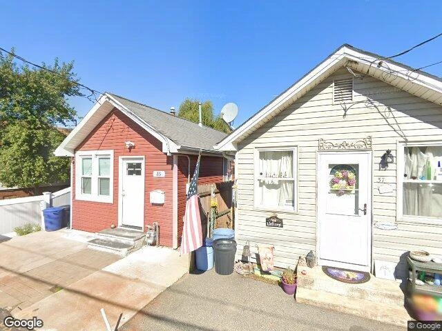 House image located at Staten Island, NY 10306