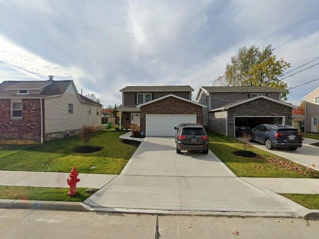 House image located at Wickliffe, OH 44092