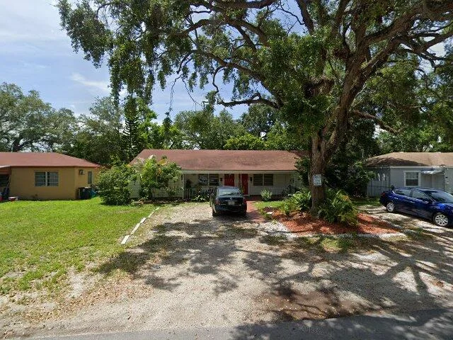 House image located at Miami, FL 33161