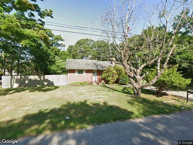 House image located at Mastic Beach, NY 11951