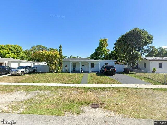 House image located at Hialeah, FL 33013