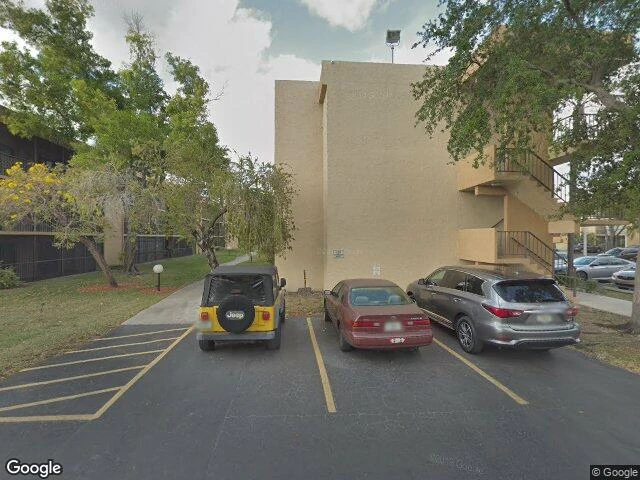 House image located at Miami, FL 33173