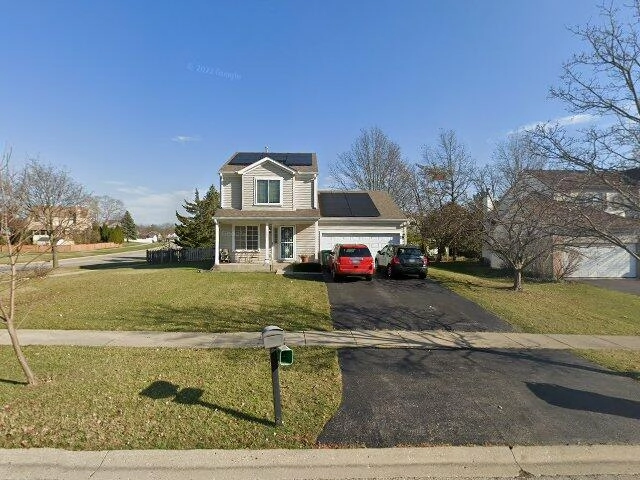 House image located at Round Lake, IL 60073