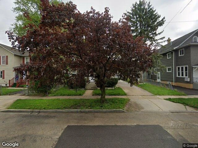 House image located at Aurora, IL 60506