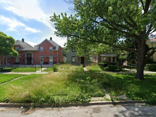 House image located at Chicago, IL 60619