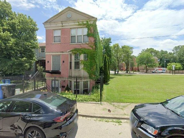 House image located at Chicago, IL 60620