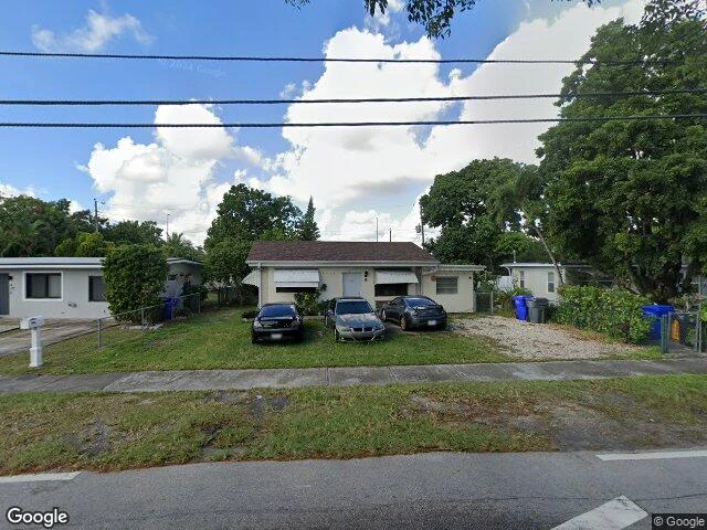 House image located at Hollywood, FL 33023