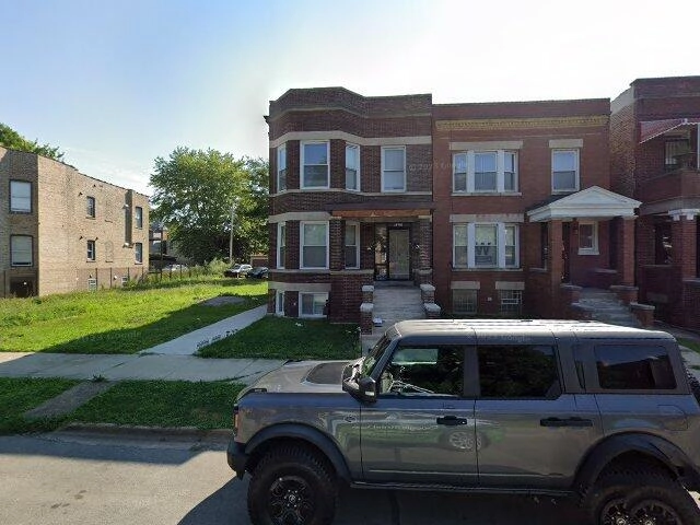 House image located at Chicago, IL 60621