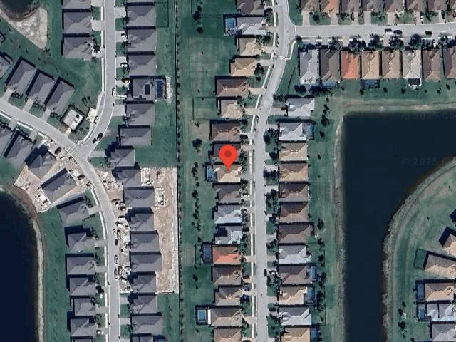 House image located at Alva, FL 33920