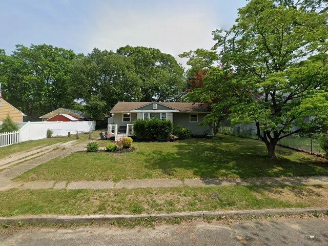 House image located at Clementon, NJ 08021