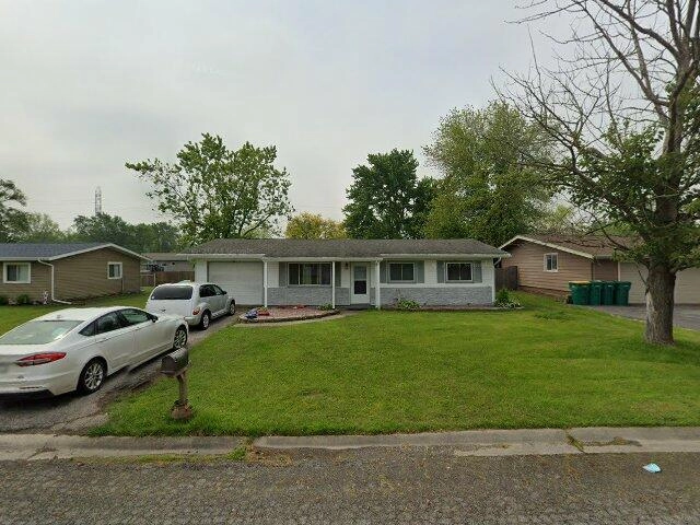 House image located at Valparaiso, IN 46385