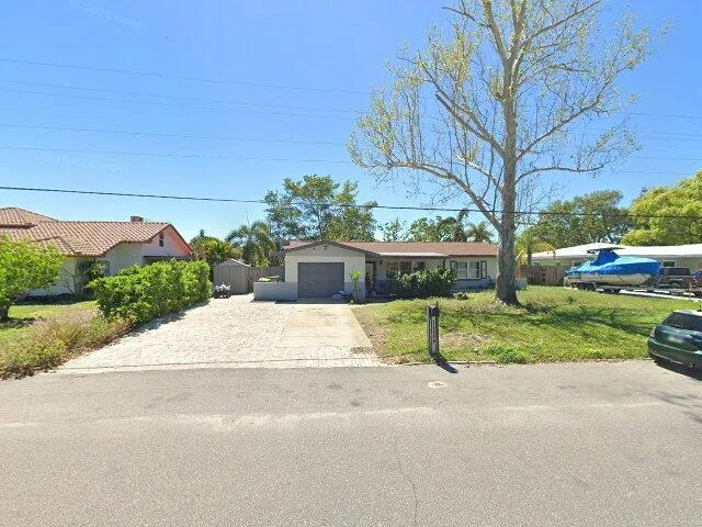 House image located at Saint Petersburg, FL 33708