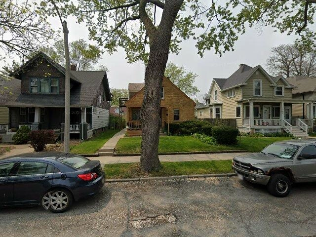 House image located at Racine, WI 53405