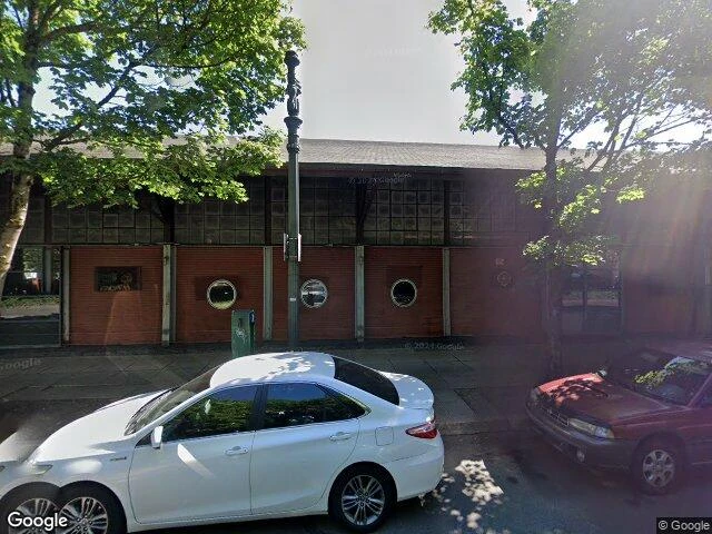 House image located at Portland, OR 97209