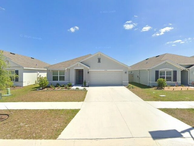 House image located at Wimauma, FL 33598