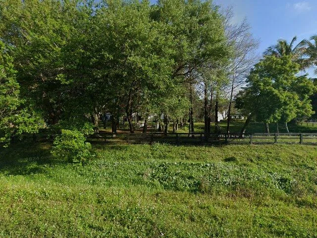 House image located at Lake Worth, FL 33449