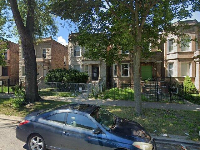 House image located at Chicago, IL 60621