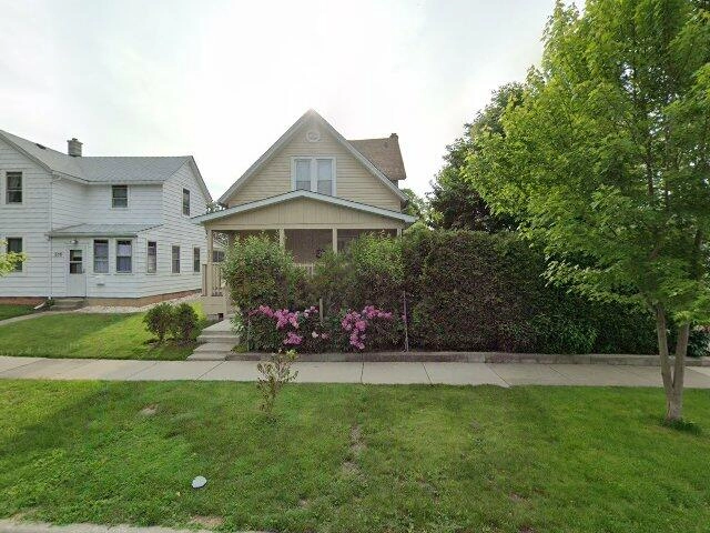 House image located at Carlsbad, NM 88220