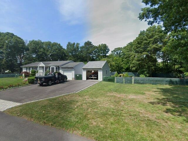 House image located at Medford, NY 11763