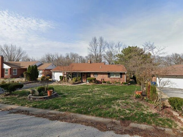 House image located at Saint Louis, MO 63121