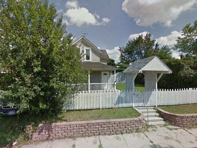 House image located at Saint Paul, MN 55117