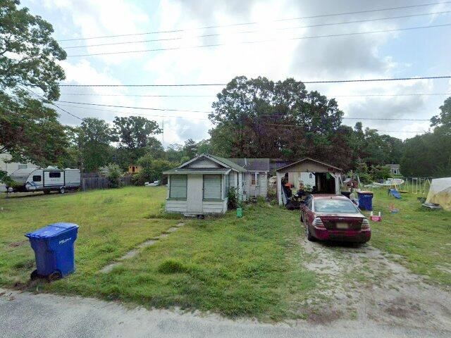 House image located at Millville, NJ 08332