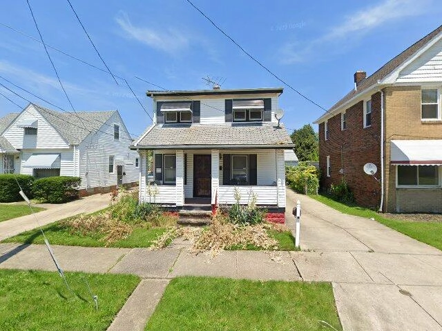 House image located at Euclid, OH 44123