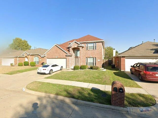 House image located at Arlington, TX 76002