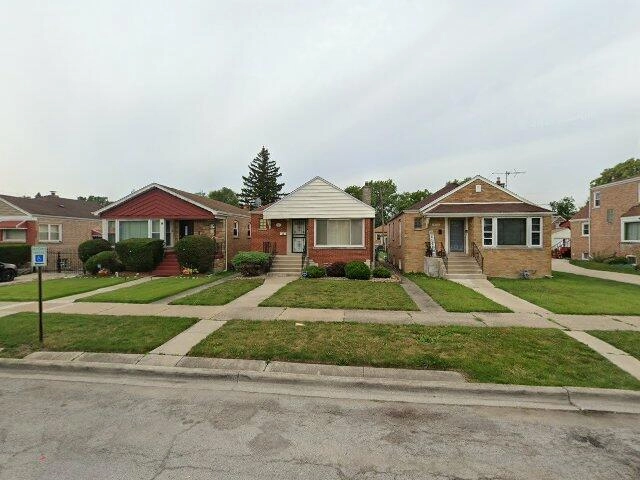 House image located at Riverdale, IL 60827